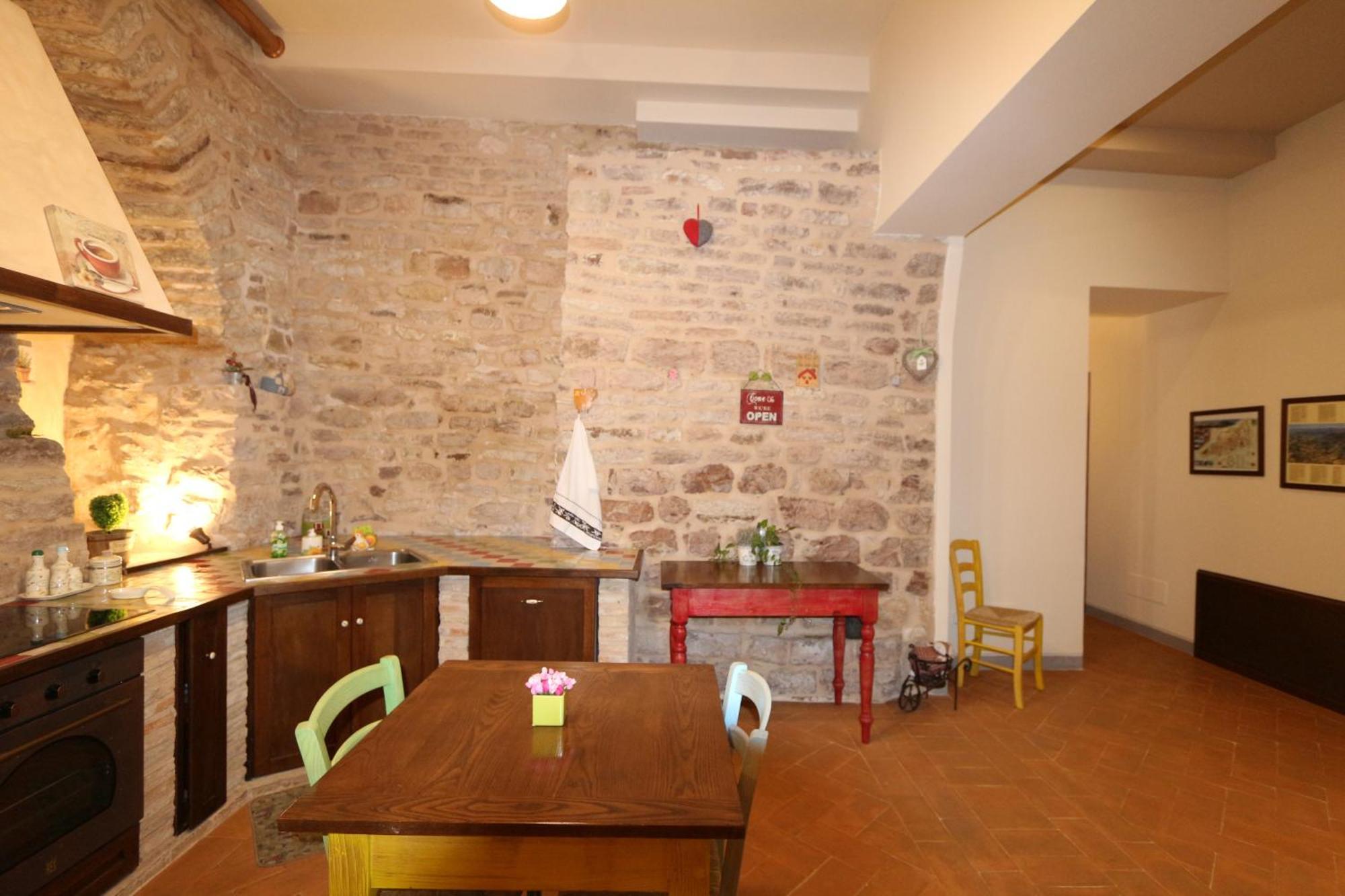 La Casina Colorata Hotel Assisi Bagian luar foto