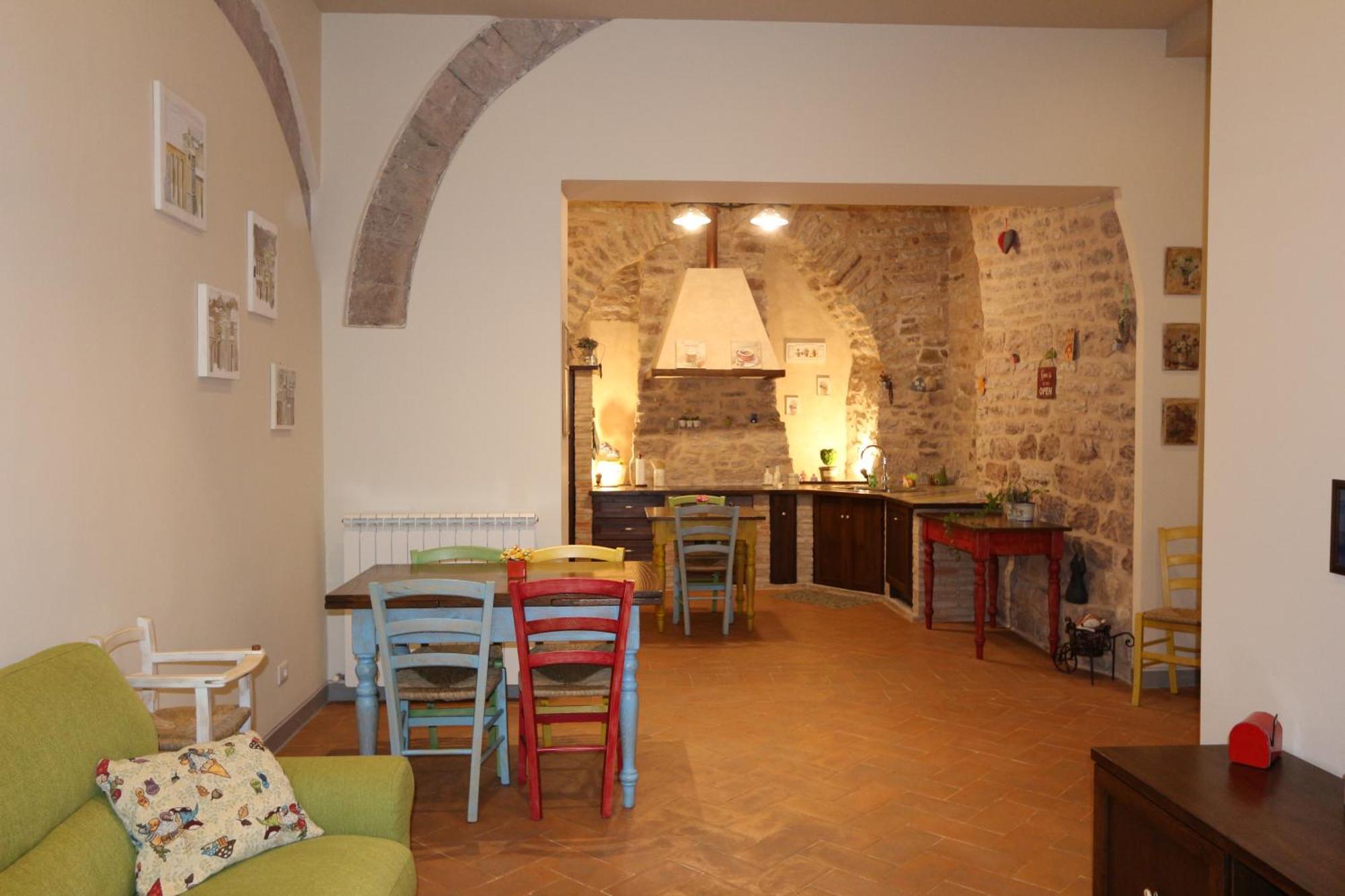 La Casina Colorata Hotel Assisi Bagian luar foto