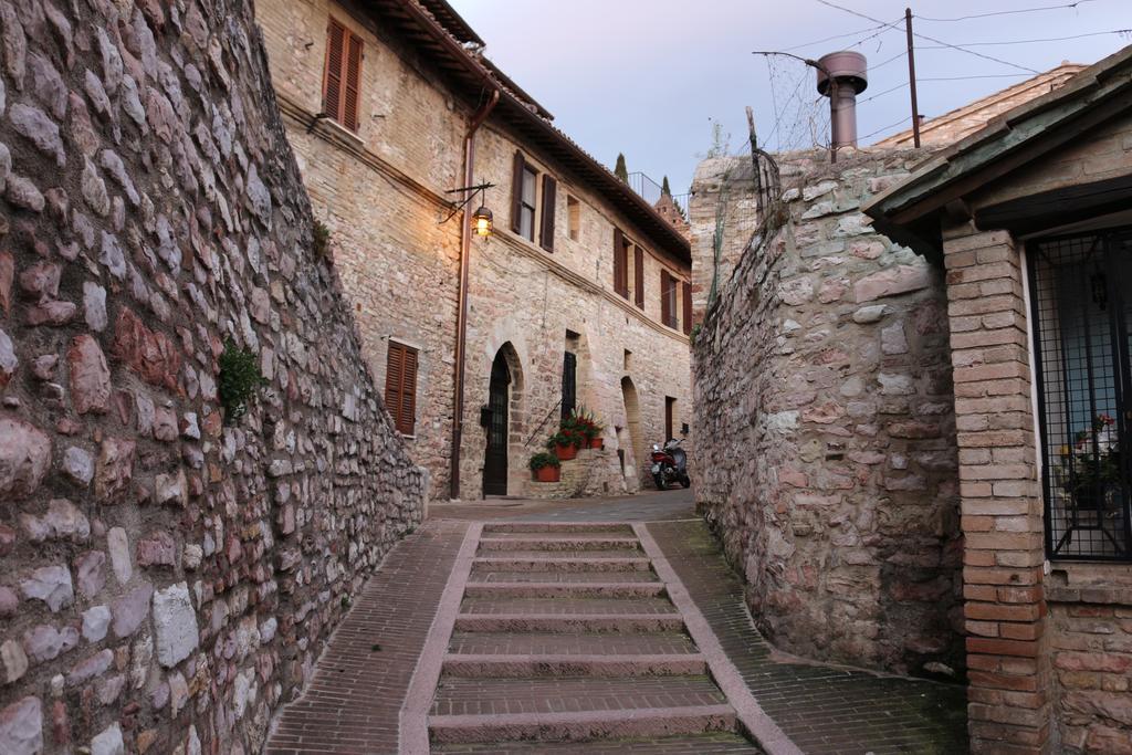 La Casina Colorata Hotel Assisi Bagian luar foto