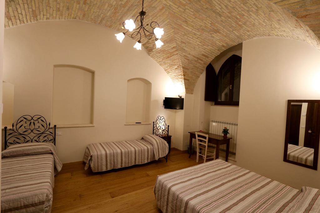 La Casina Colorata Hotel Assisi Ruang foto