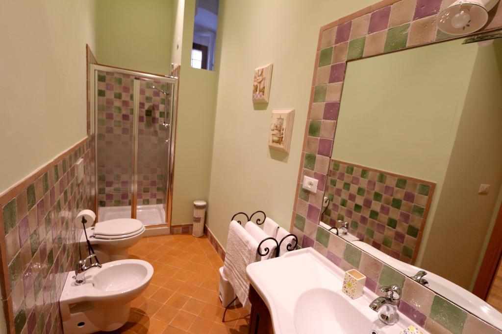 La Casina Colorata Hotel Assisi Ruang foto