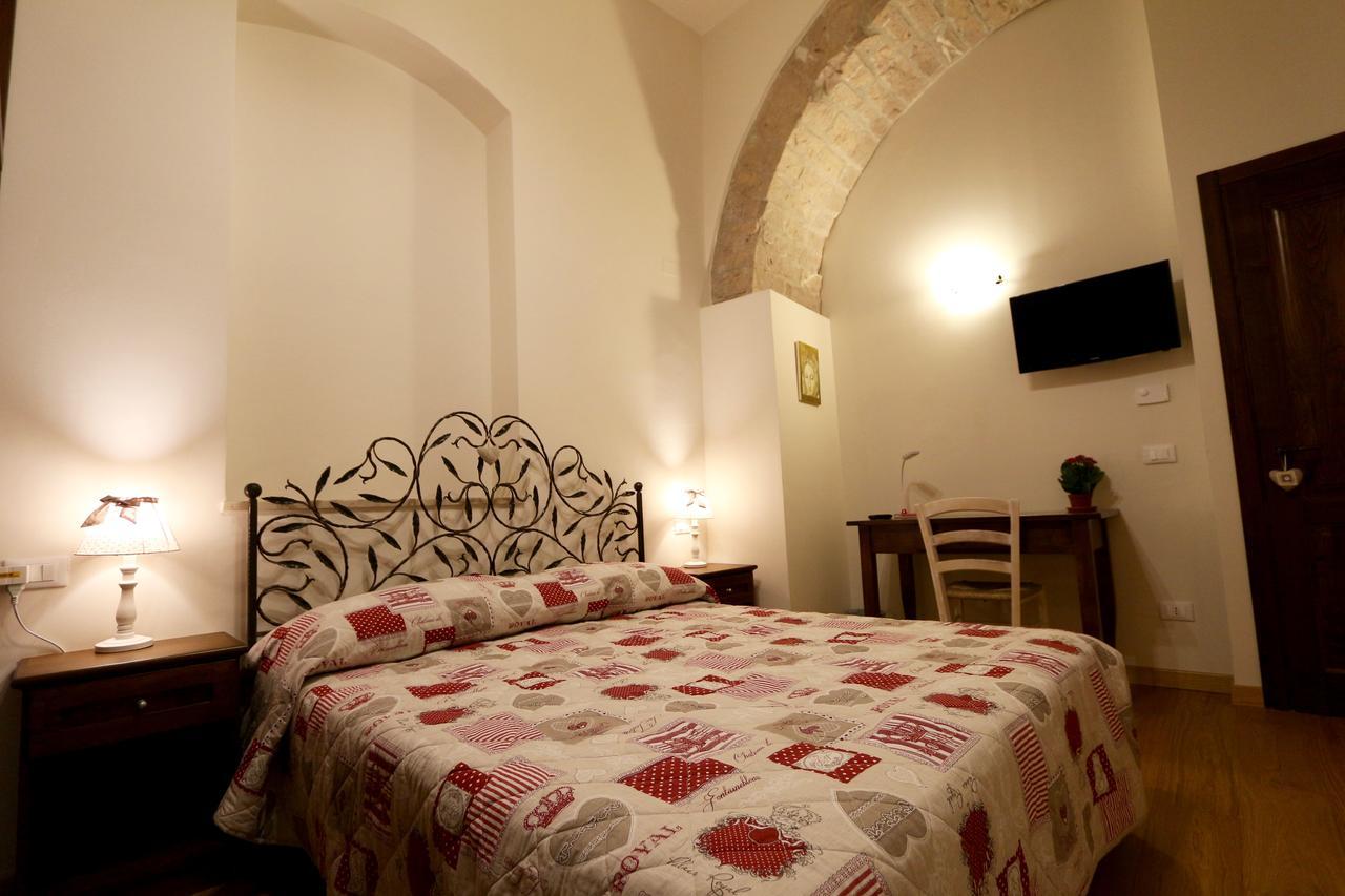 La Casina Colorata Hotel Assisi Bagian luar foto